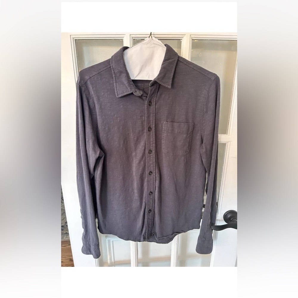 J. Crew Untucked Re-Imagined Blue Button Up Long Sleeve Pocket Shirt Medium
